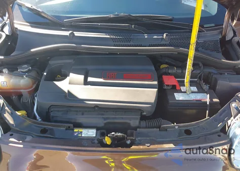 2013 Fiat 500 Lounge z USA, uszkodzony, nr VIN 3C3CFFCR7DT529418